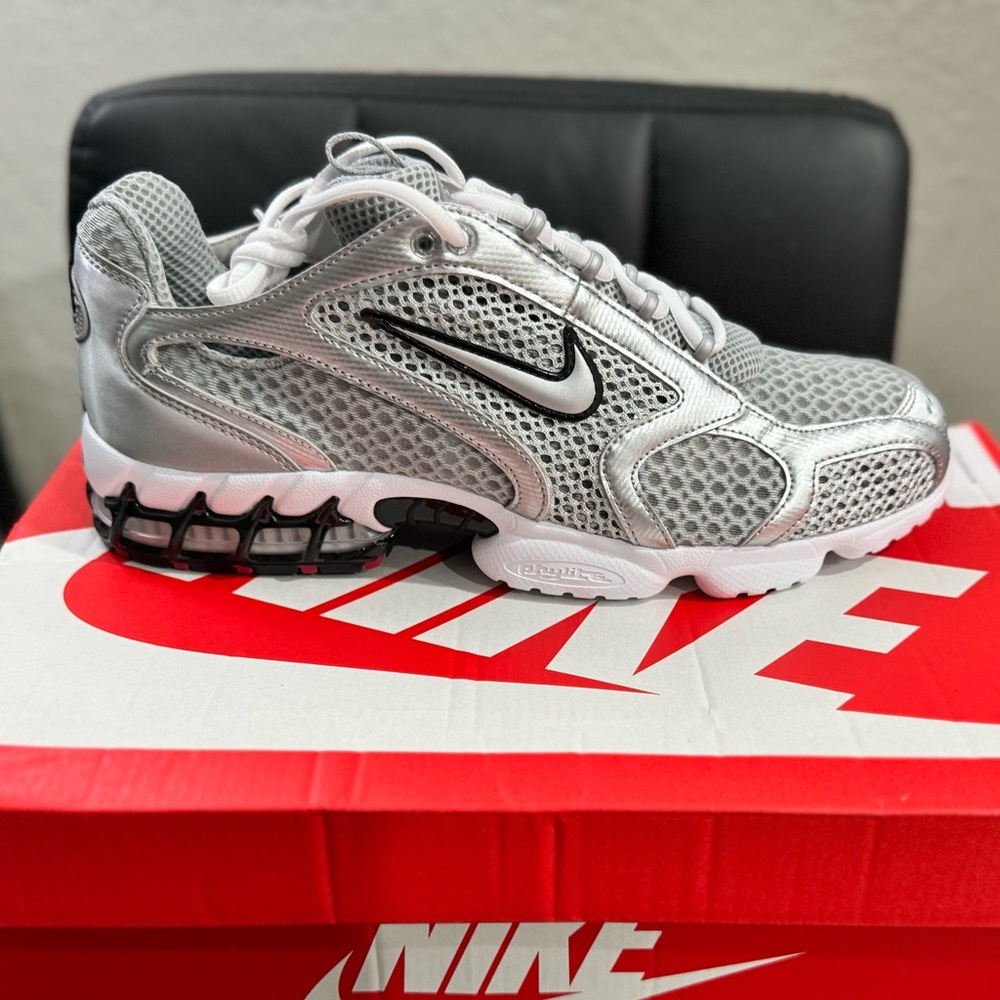 AIR ZOOM SPIRIDON CAGE 2